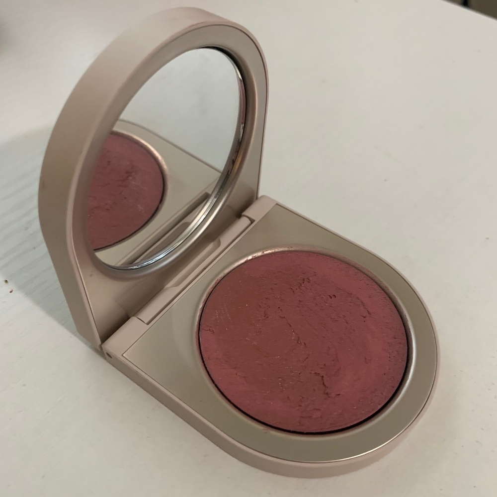 Rose inc blush Camellia